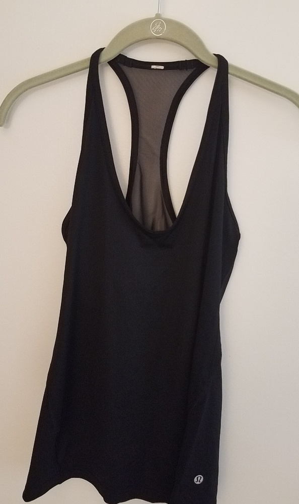 Lululemon tank